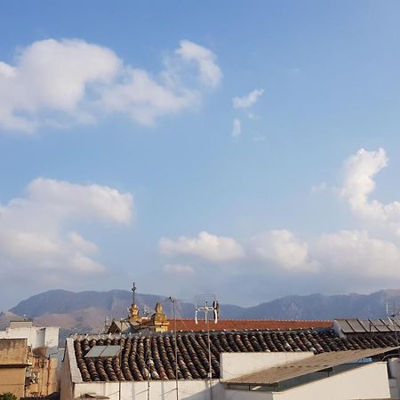 Al Cortile Di Maqueda Apartment ปาแลร์โม ภายนอก รูปภาพ