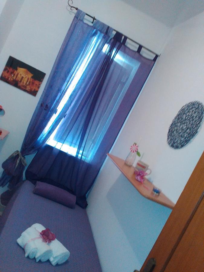 Al Cortile Di Maqueda Apartment ปาแลร์โม ภายนอก รูปภาพ
