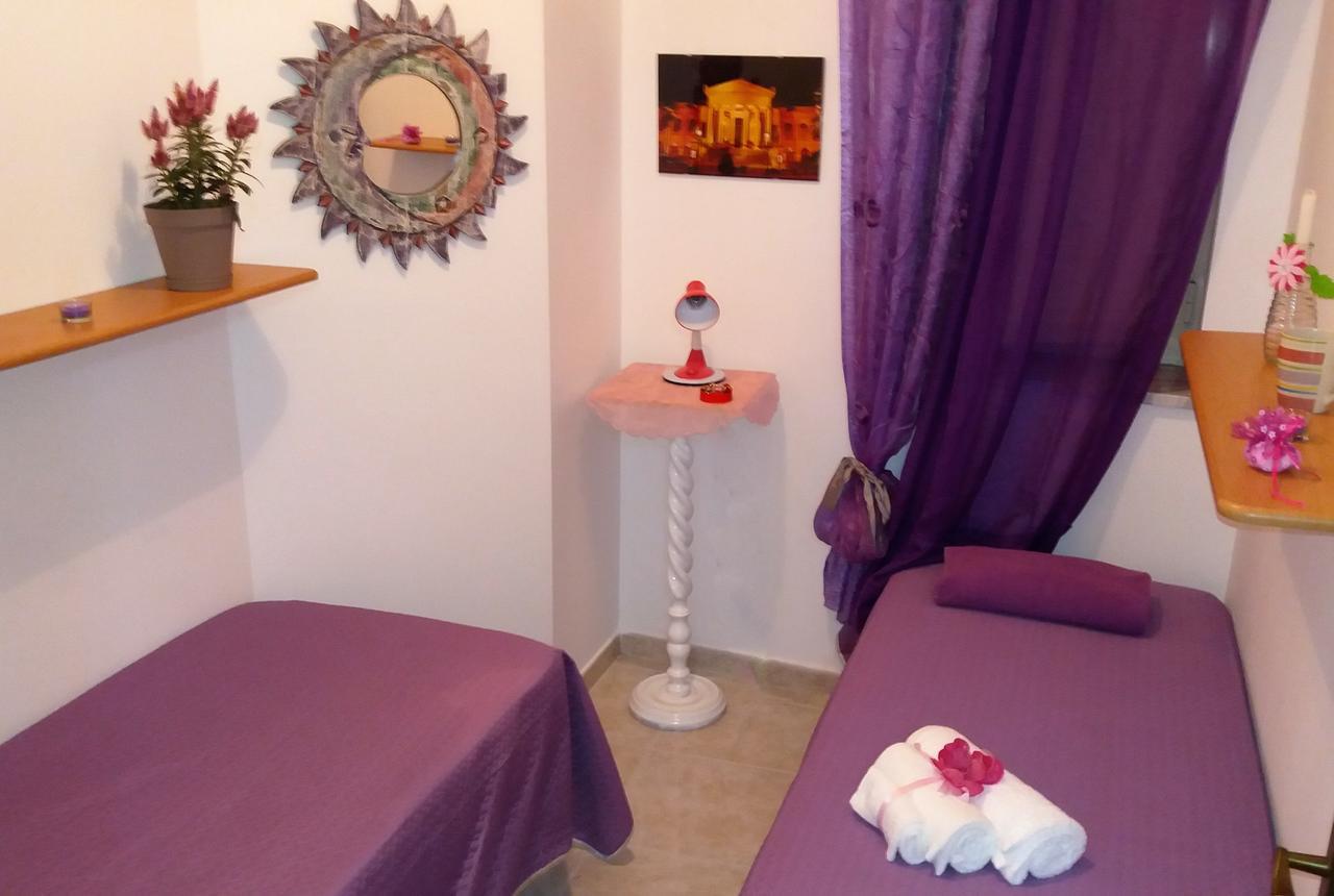 Al Cortile Di Maqueda Apartment ปาแลร์โม ภายนอก รูปภาพ